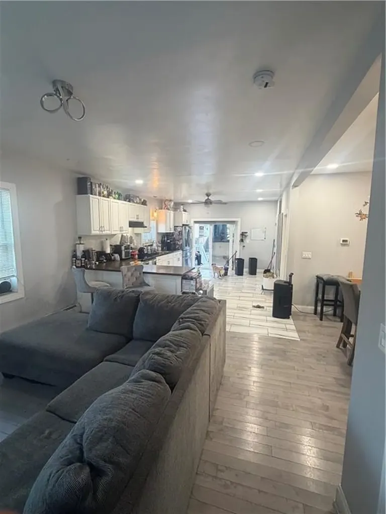 124 River Avenue Providence RI 02908