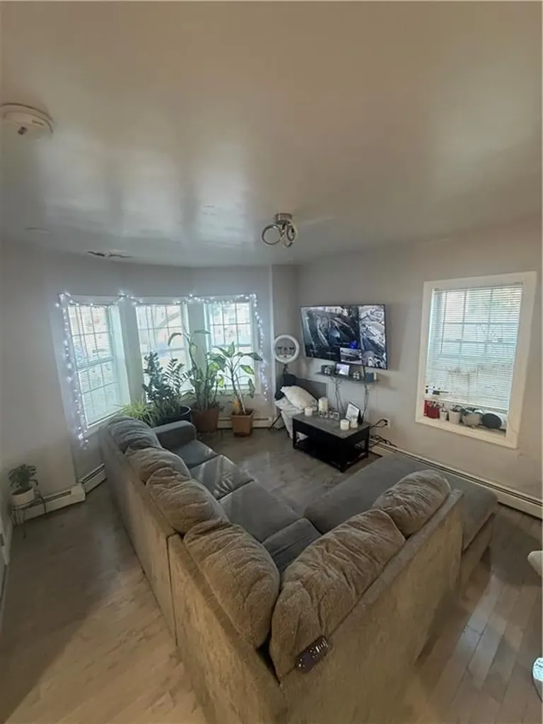 124 River Avenue Providence RI 02908