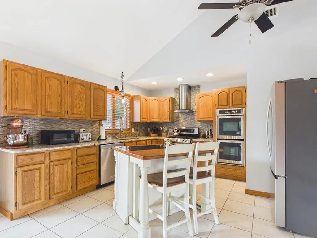 230 Curtis Corner Road South Kingstown RI 02879