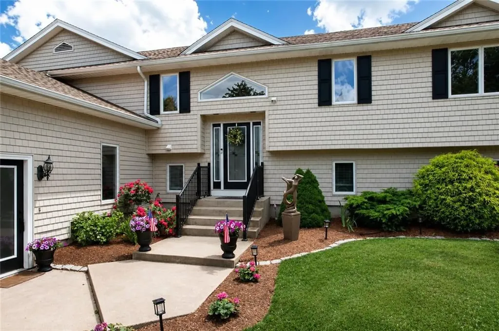 230 Curtis Corner Road South Kingstown RI 02879