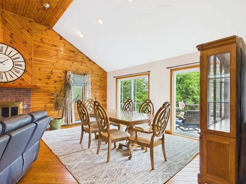 230 Curtis Corner Road South Kingstown RI 02879