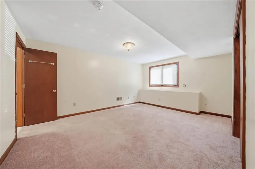 41 Kristee Circle West Warwick RI 02893