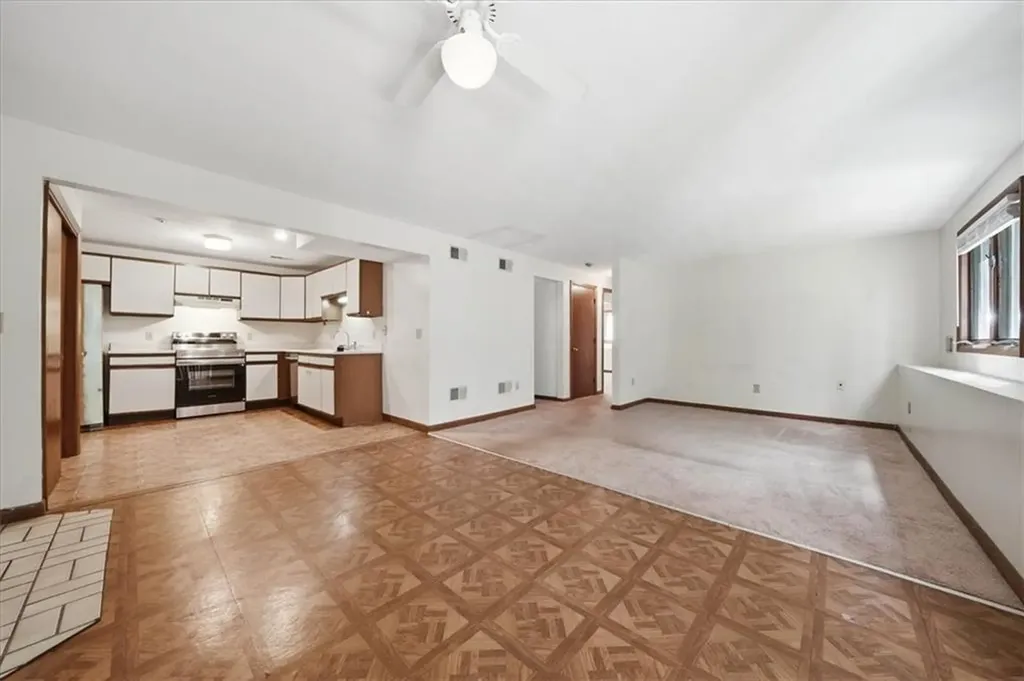 41 Kristee Circle West Warwick RI 02893