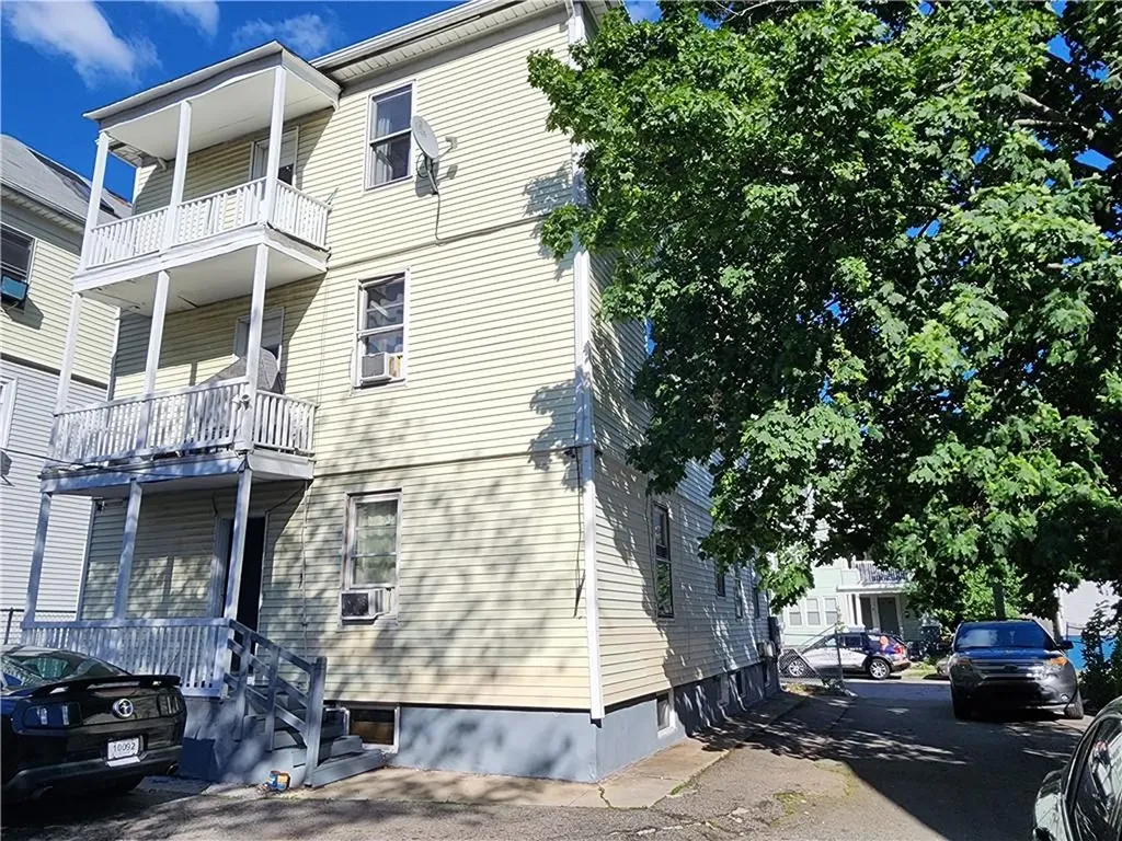 49 Sorrento Street Providence RI 02909