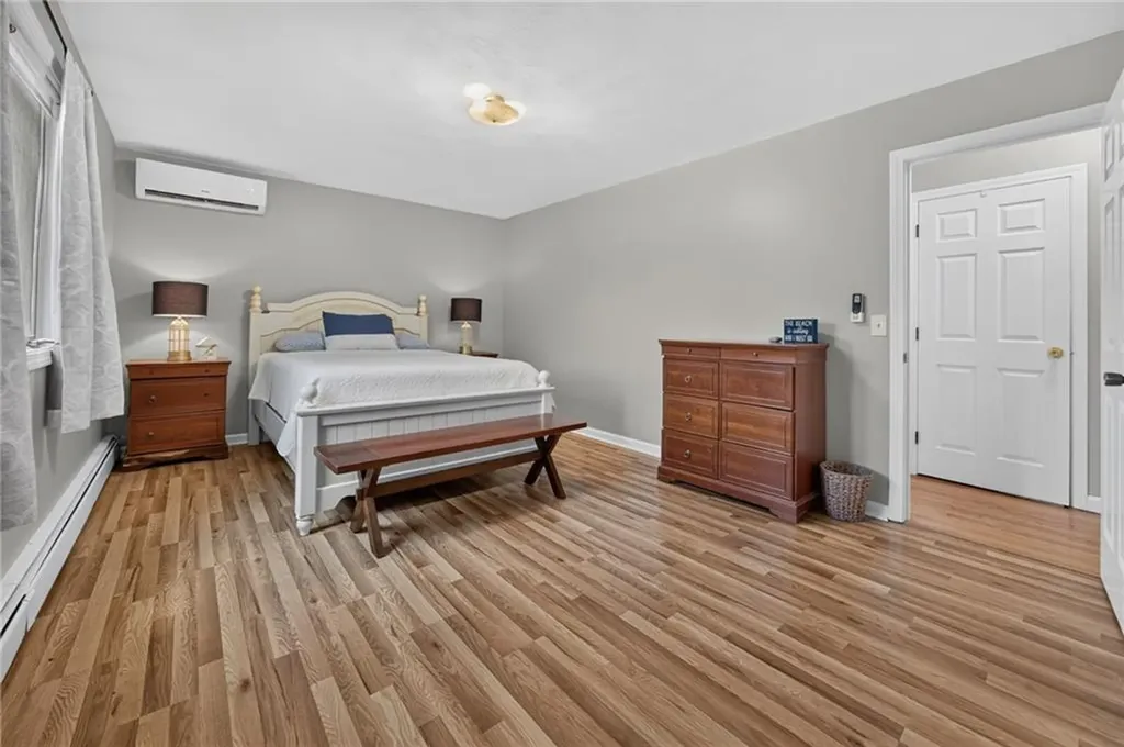 8 Southwest Road Narragansett RI 02882