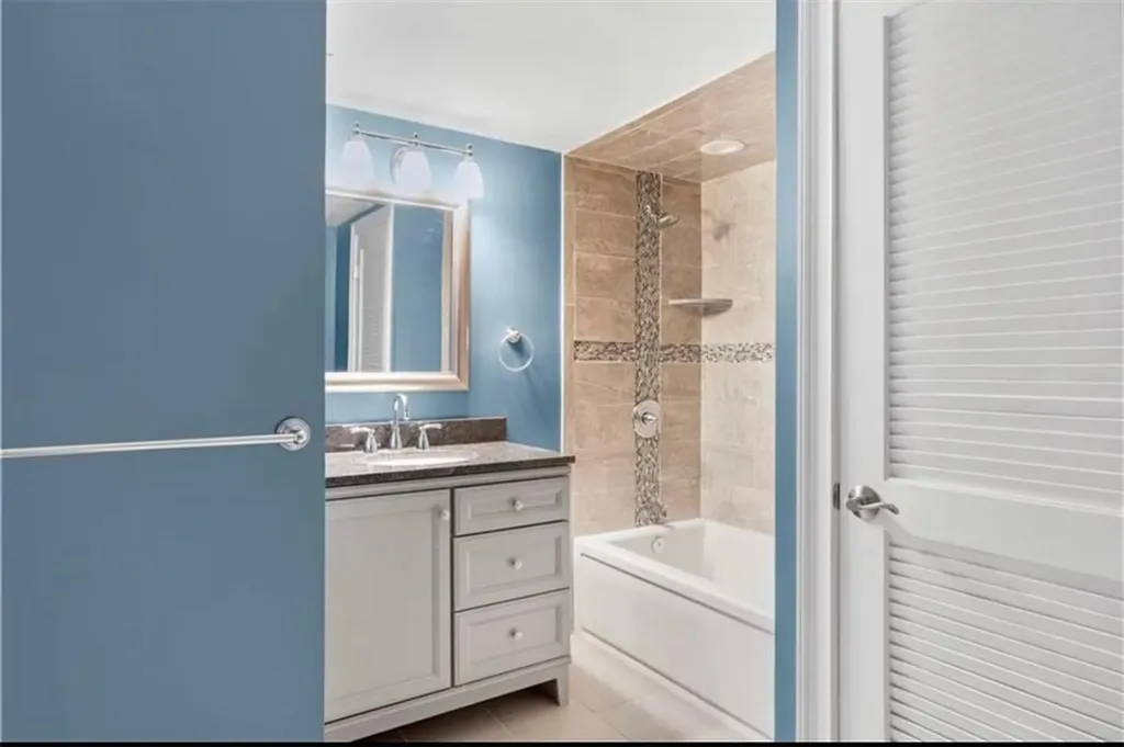 38 Maple Street Providence RI 02903