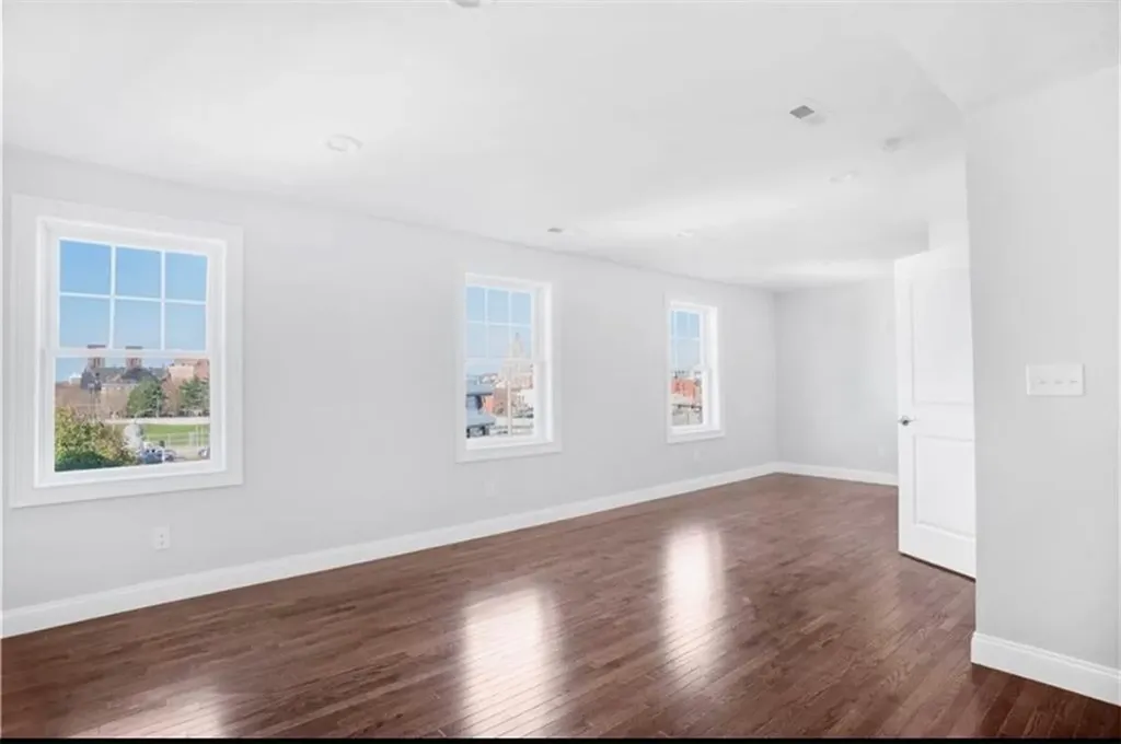 38 Maple Street Providence RI 02903
