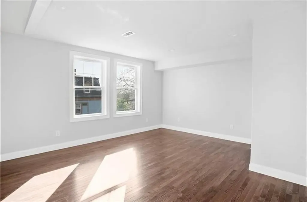 38 Maple Street Providence RI 02903