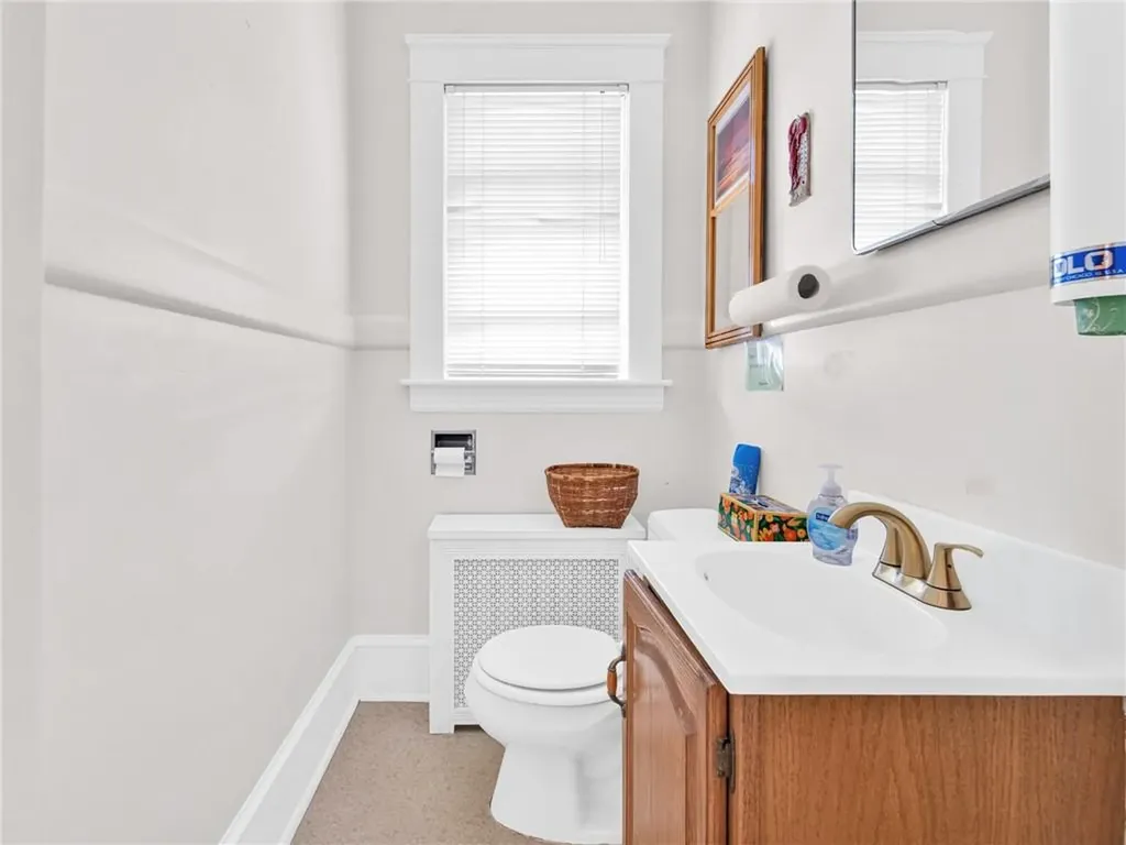 440 Broadway Newport RI 02840