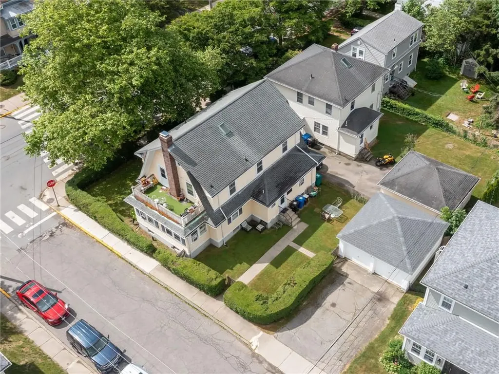 440 Broadway Newport RI 02840