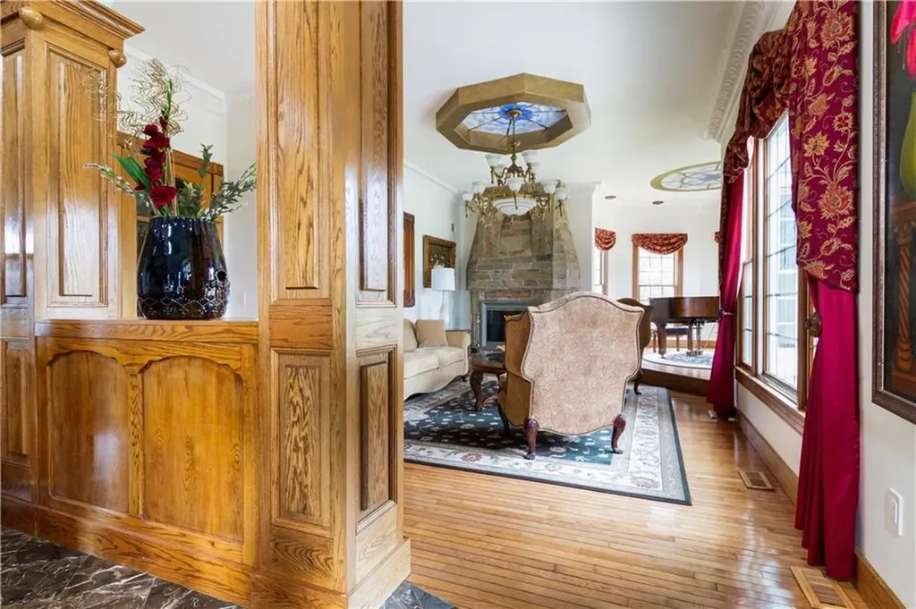 10 Ridge Road Newport RI 02840