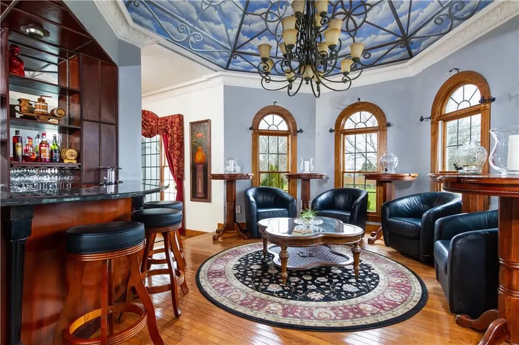 10 Ridge Road Newport RI 02840