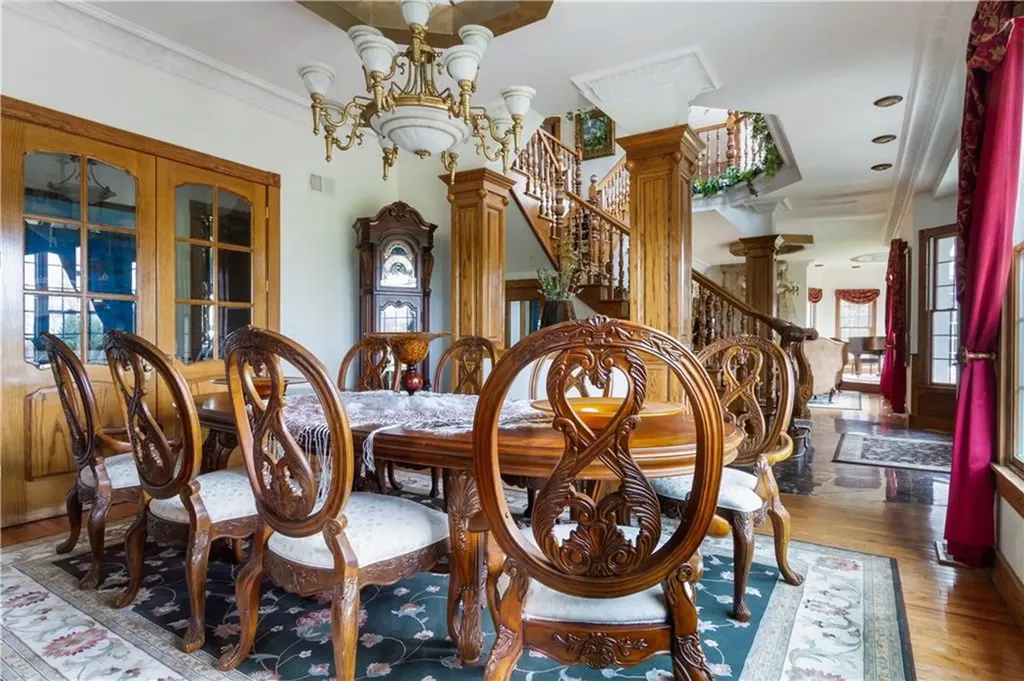 10 Ridge Road Newport RI 02840