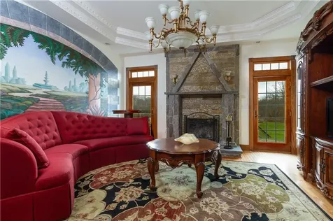 10 Ridge Road Newport RI 02840