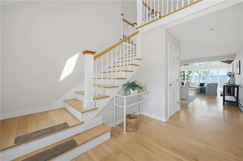54 Oliver Hazard Perry Road Portsmouth RI 02871