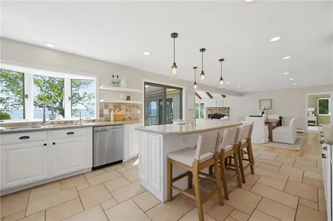 54 Oliver Hazard Perry Road Portsmouth RI 02871