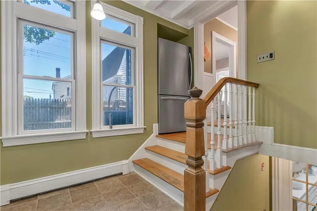 3 Sycamore Street Newport RI 02840