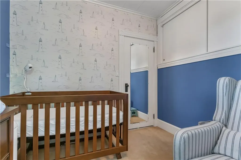 3 Sycamore Street Newport RI 02840