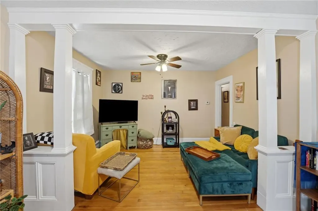 271 Coe Street Woonsocket RI 02895