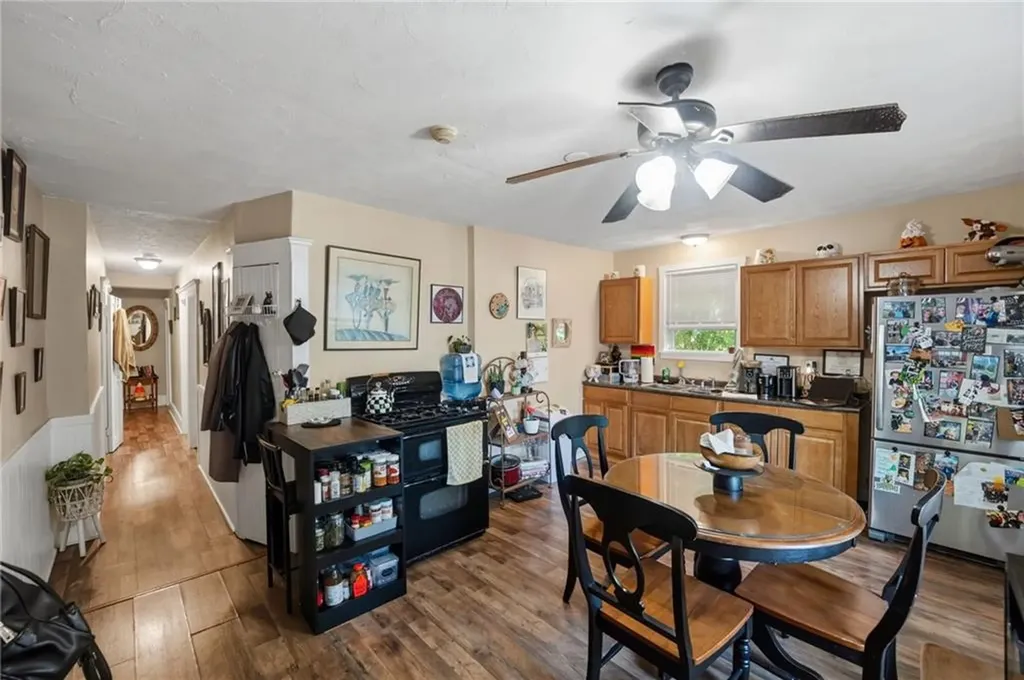 271 Coe Street Woonsocket RI 02895