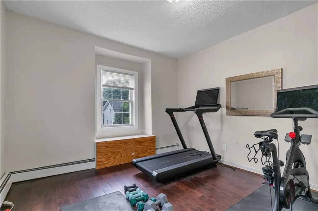 86 Westwood Avenue Cranston RI 02905