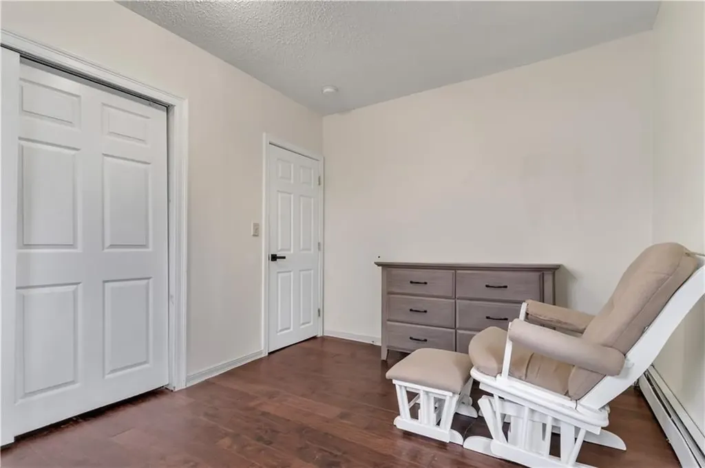 86 Westwood Avenue Cranston RI 02905