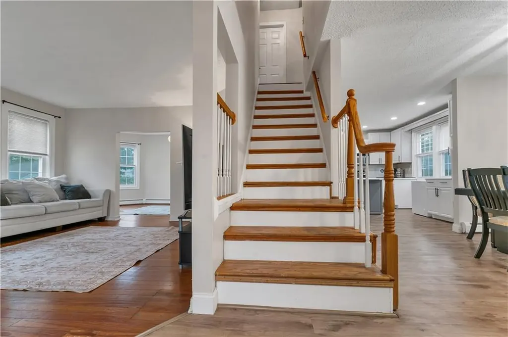 86 Westwood Avenue Cranston RI 02905