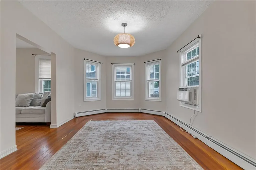86 Westwood Avenue Cranston RI 02905