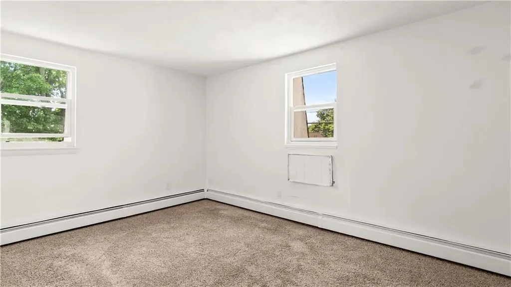 27 Gillen Avenue North Providence RI 02904