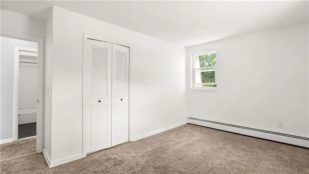 27 Gillen Avenue North Providence RI 02904