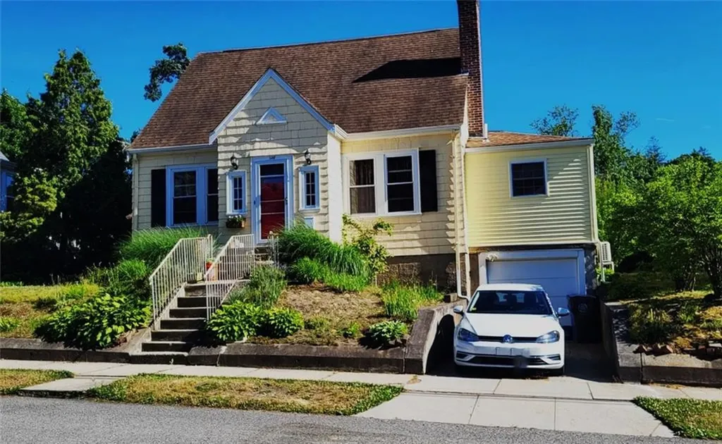 146 Lexington Avenue Cranston RI 02910