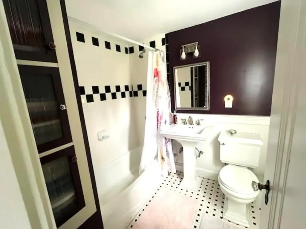 146 Lexington Avenue Cranston RI 02910