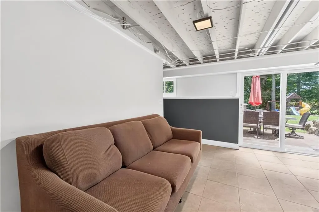 12 Briar Hill Drive Cranston RI 02921