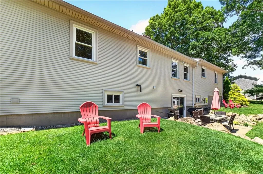 12 Briar Hill Drive Cranston RI 02921