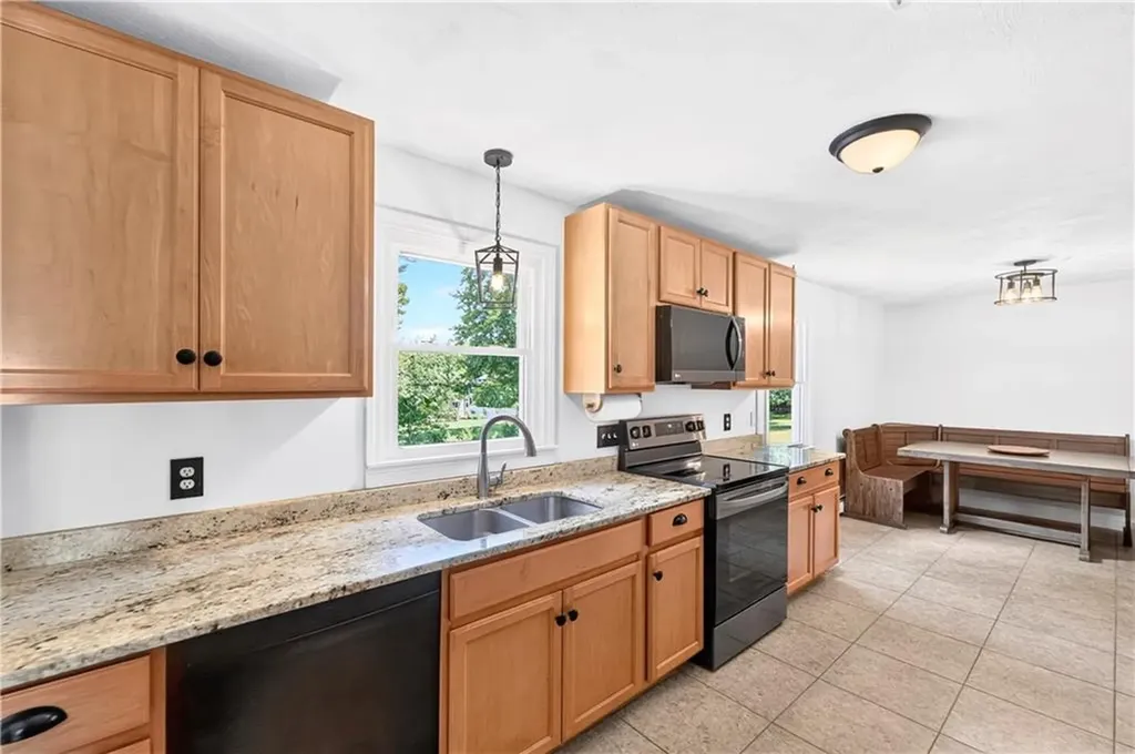 12 Briar Hill Drive Cranston RI 02921