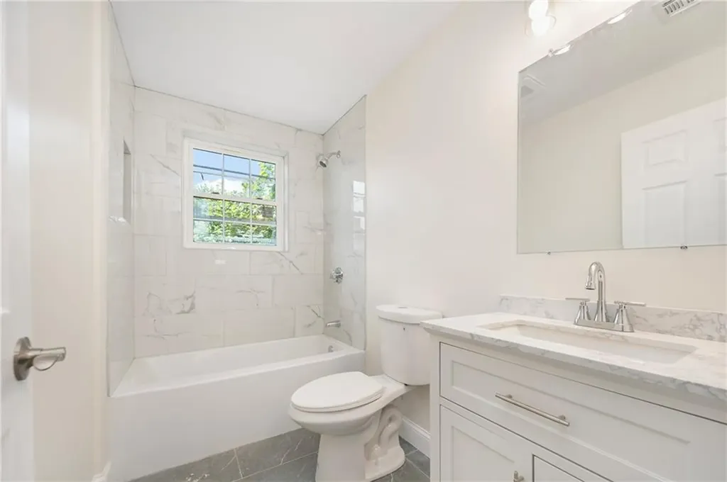 12 Price Street Providence RI 02907