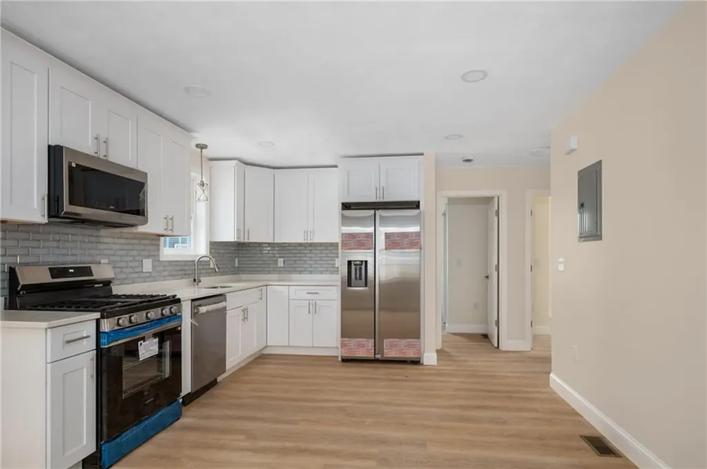 12 Price Street Providence RI 02907