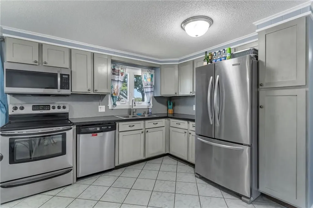 26 Bernard Street Cranston RI 02920