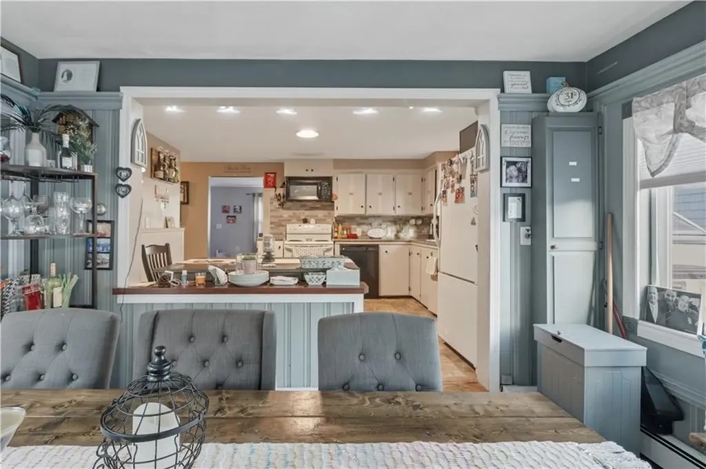 11 Cherry Street North Providence RI 02911