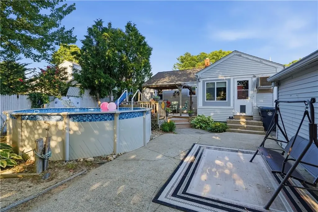 11 Cherry Street North Providence RI 02911