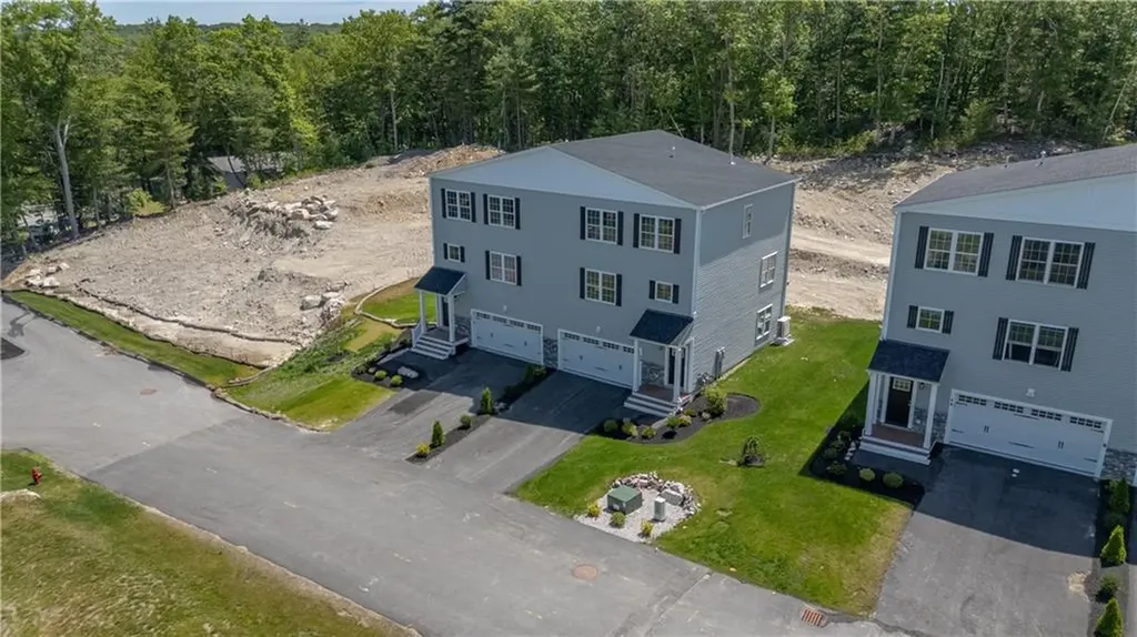 2 Old County Village Road Smithfield RI 02917