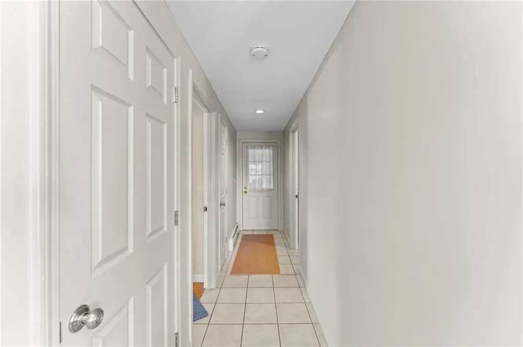 14 Wolcott Avenue Middletown RI 02842