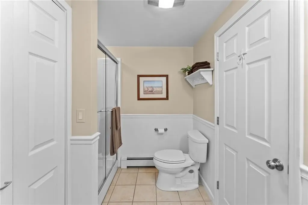 14 Wolcott Avenue Middletown RI 02842