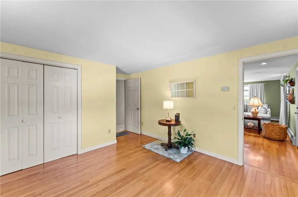14 Wolcott Avenue Middletown RI 02842