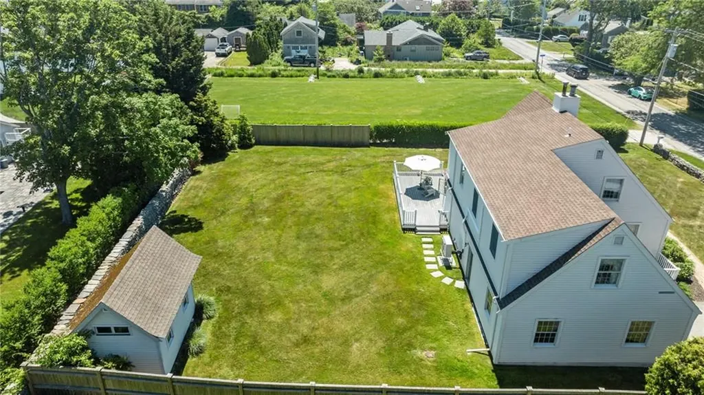 14 Wolcott Avenue Middletown RI 02842