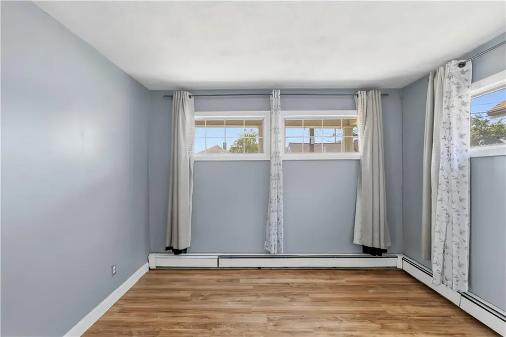 116 Warwick Road Pawtucket RI 02861