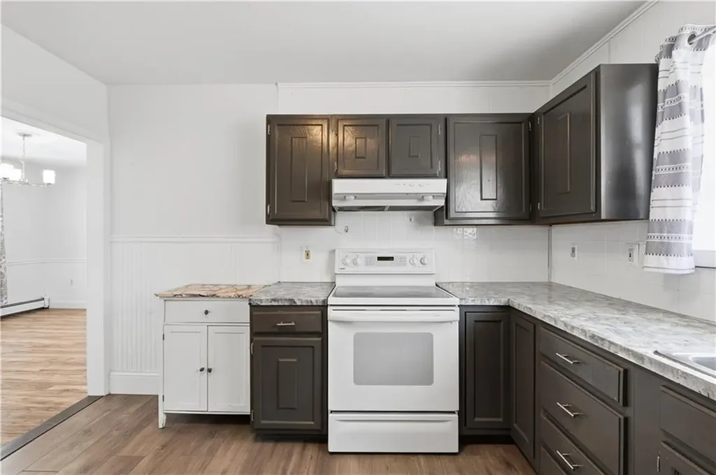 116 Warwick Road Pawtucket RI 02861