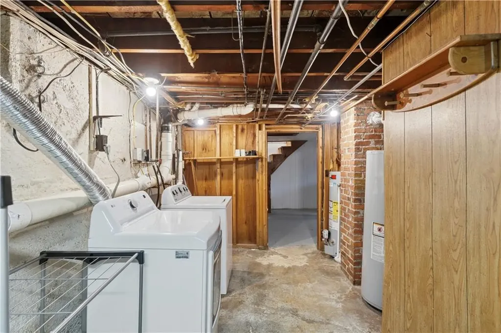 116 Warwick Road Pawtucket RI 02861