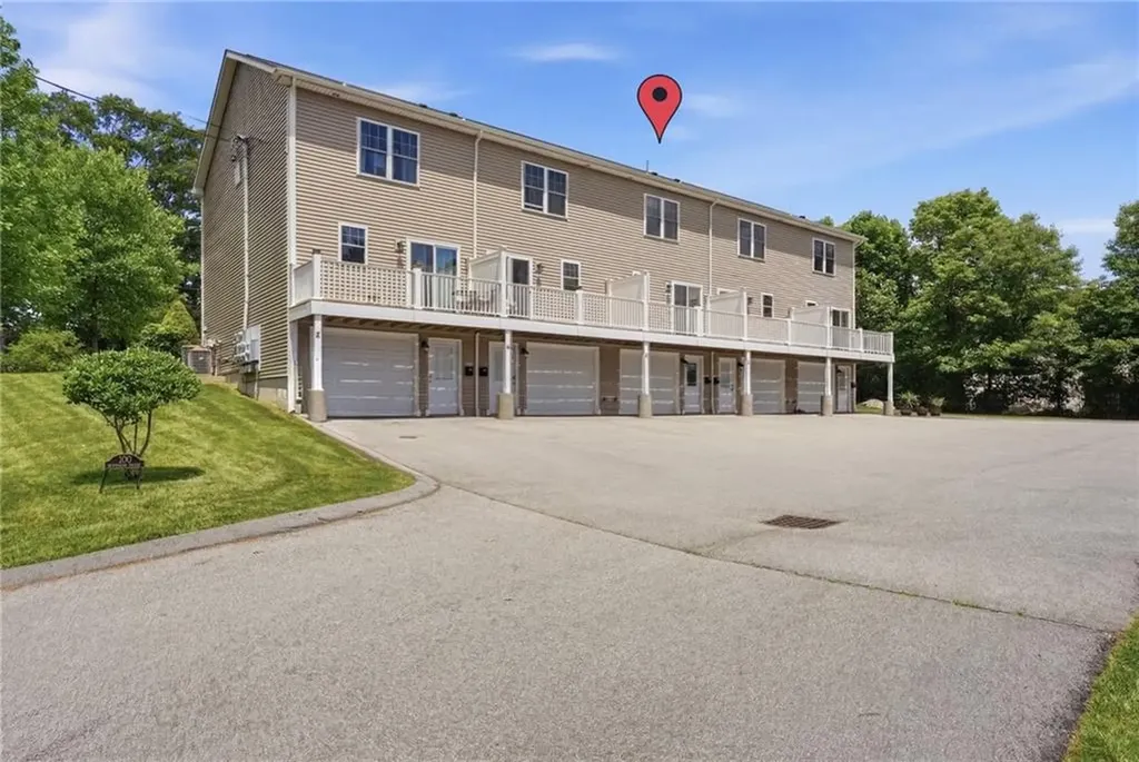 100 Woodlawn Avenue North Providence RI 02904