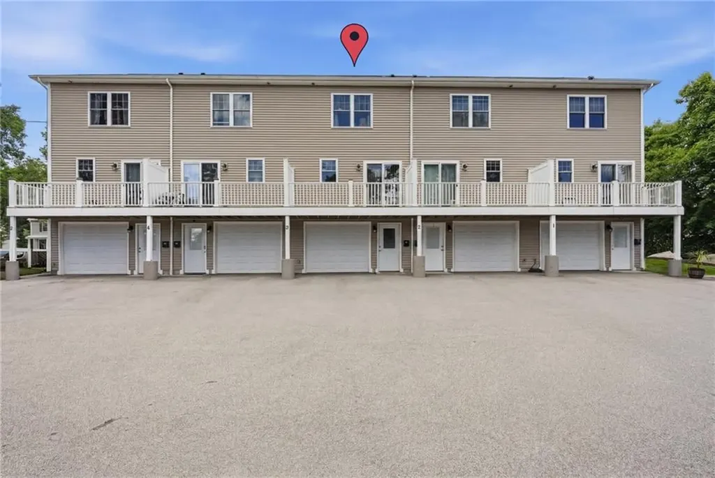 100 Woodlawn Avenue North Providence RI 02904